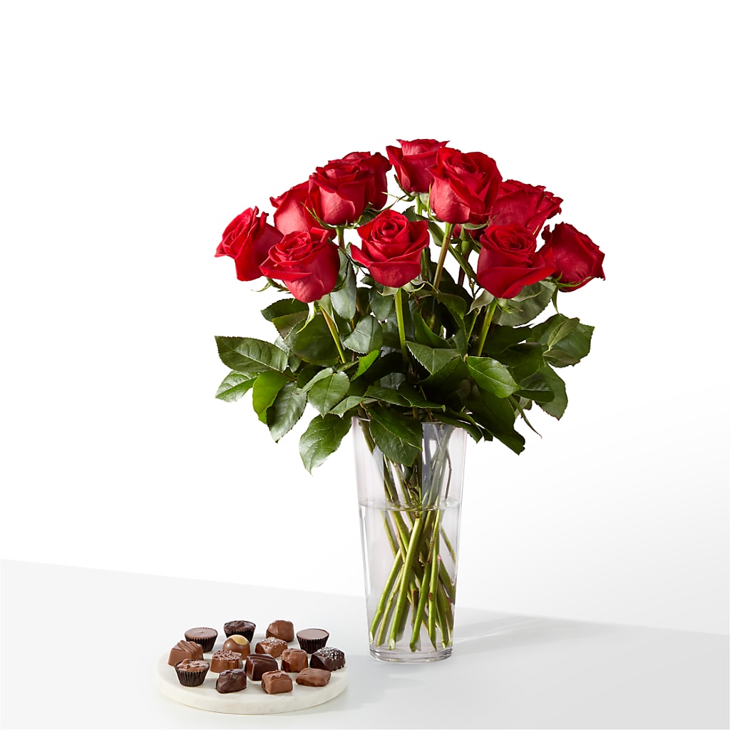 Romantic Long Stem Red Rose Bouquet Bundles – Moreno Valley Flower Box, Moreno Valley CA