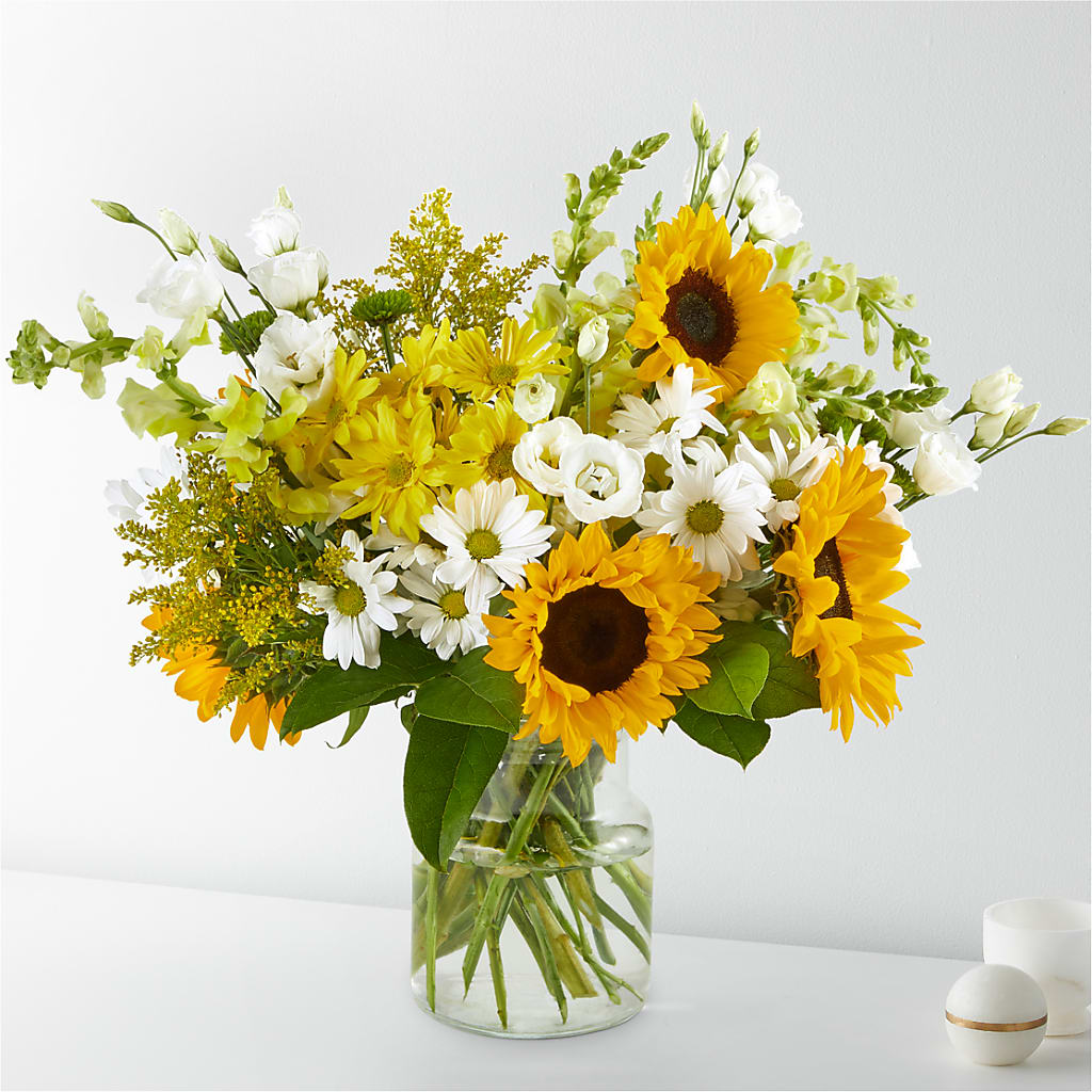 Hello Sunshine Bouquet – Moreno Valley Flower Box, Moreno Valley CA