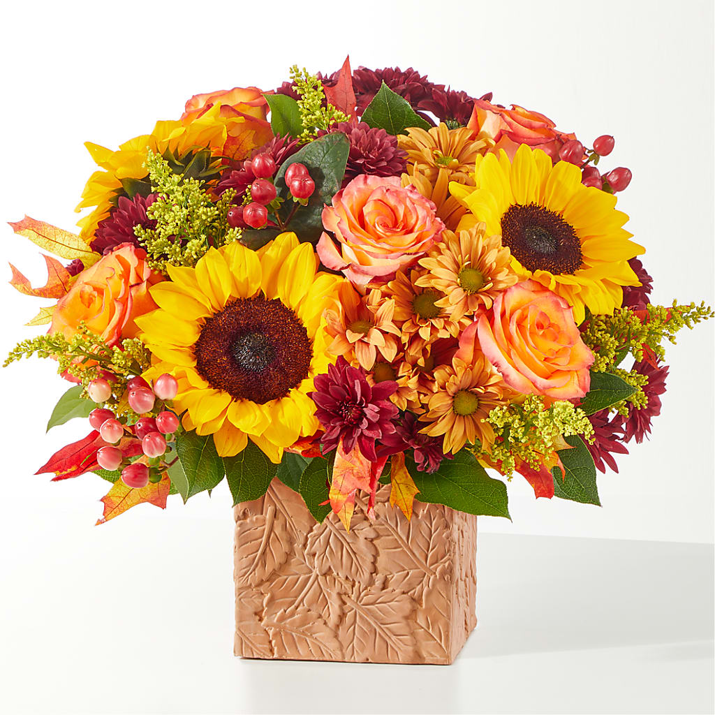 The Outdoors Bouquet – Moreno Valley Flower Box, Moreno Valley CA