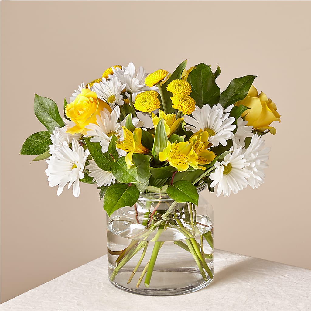 Sunny Sentiments Bouquet – Moreno Valley Flower Box, Moreno Valley CA