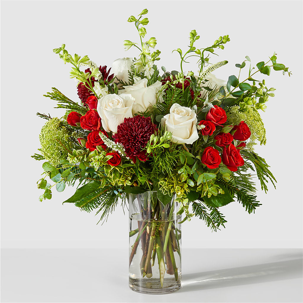 Favorite Traditions Bouquet – Moreno Valley Flower Box, Moreno Valley CA