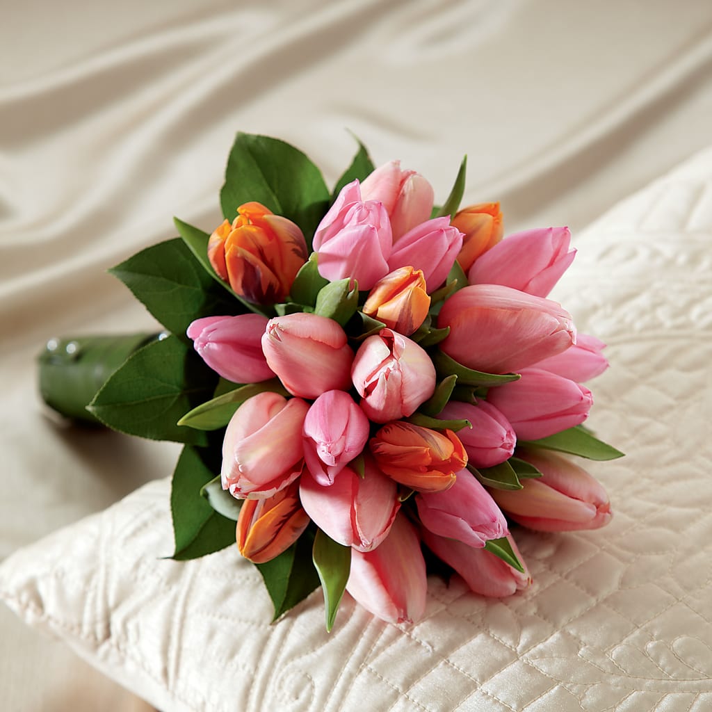 Embraceable Bouquet – Moreno Valley Flower Box, Moreno Valley CA