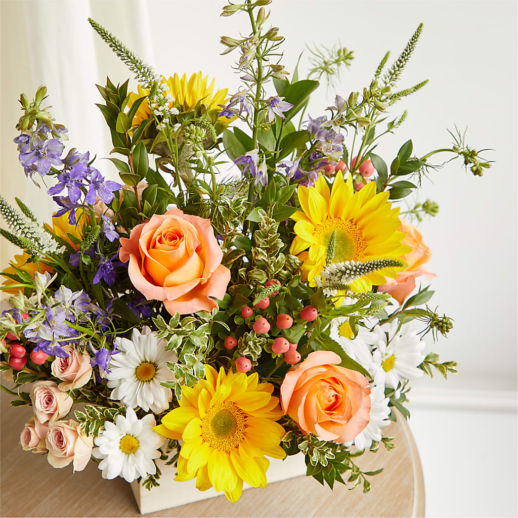 The Good Life Bouquet –  Moreno Valley Flower Box, Moreno Valley CA