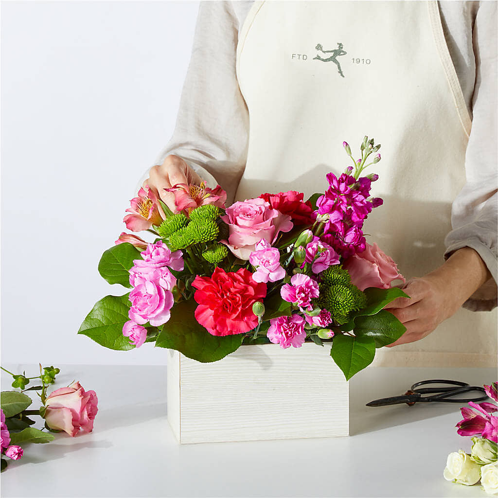 Sweetberry Box – A Florist Original –  Moreno Valley Flower Box, Moreno Valley CA