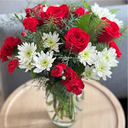 Seasonal Magic Bouquet –  Moreno Valley Flower Box, Moreno Valley CA