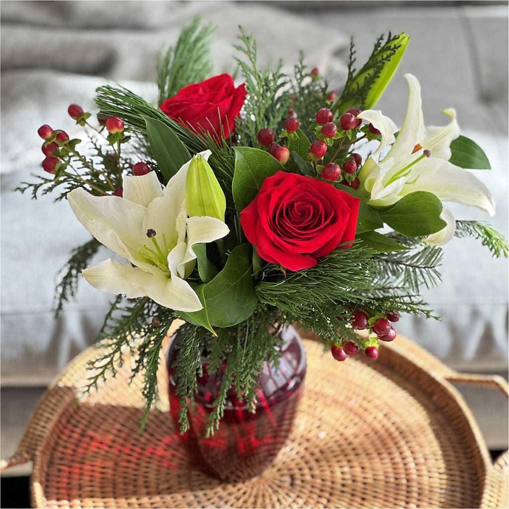 Evergreen Delight Bouquet –  Moreno Valley Flower Box, Moreno Valley CA