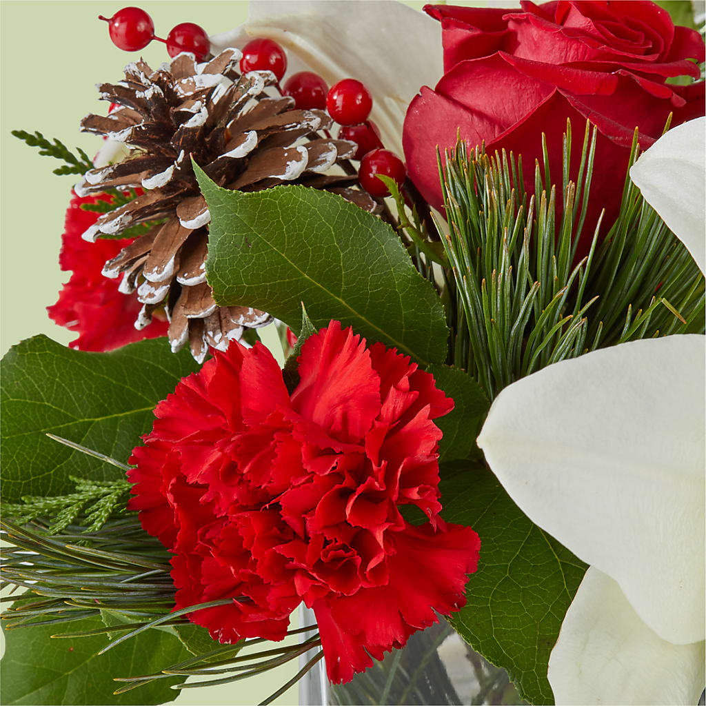 Glistening Icicles Bouquet –  Moreno Valley Flower Box, Moreno Valley CA