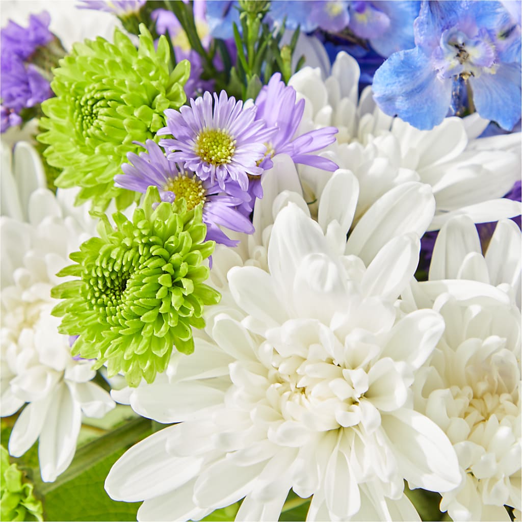 Genuine Gestures Bouquet –  Moreno Valley Flower Box, Moreno Valley CA
