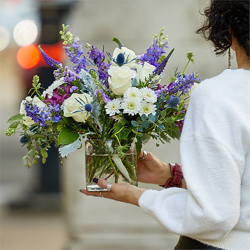 Shooting Star Bouquet –  Moreno Valley Flower Box, Moreno Valley CA