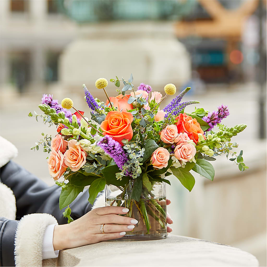 The Standout Bouquet –  Moreno Valley Flower Box, Moreno Valley CA