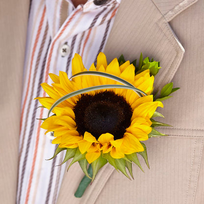 Free Spirit Boutonniere –  Moreno Valley Flower Box, Moreno Valley CA